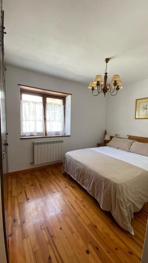 Apartamentos Nogueret Benasque Eksteriør billede